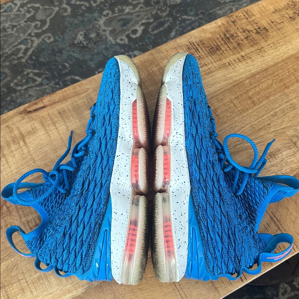 Nike LeBron 15 Zoom + Max Air setup - Picture 4 of 7